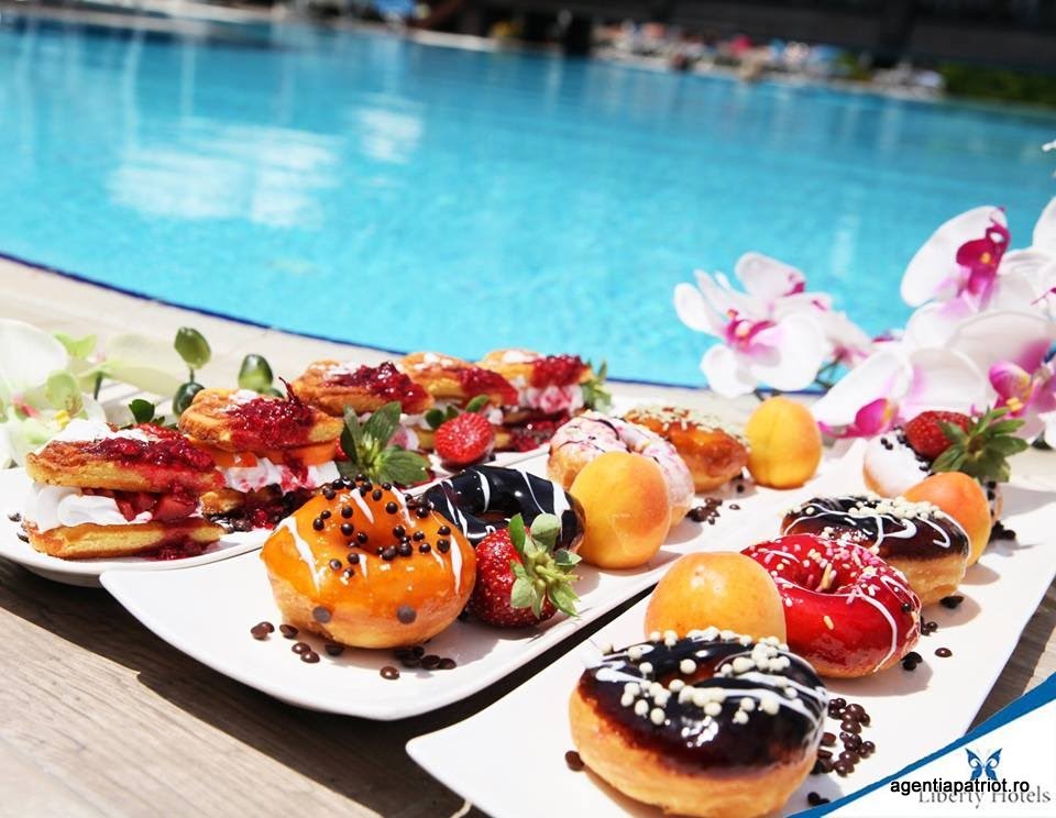 imagini hotel LIBERTY LARA BEACH